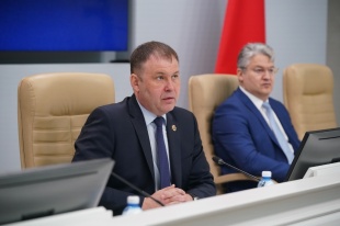 Илья Середюк: главам муниципалитетов Кузбасса нужно сосредоточиться на восстановлении дорог и очистке крыш