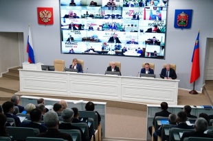 В КуZбассе за год почти 2 тысячи детей, оставшихся без попечения родителей, улучшили свои жилищные условия