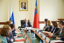Сергей Цивилев поручил активистам Движения Первых в КуZбассе подключиться к борьбе с кибермошенниками
